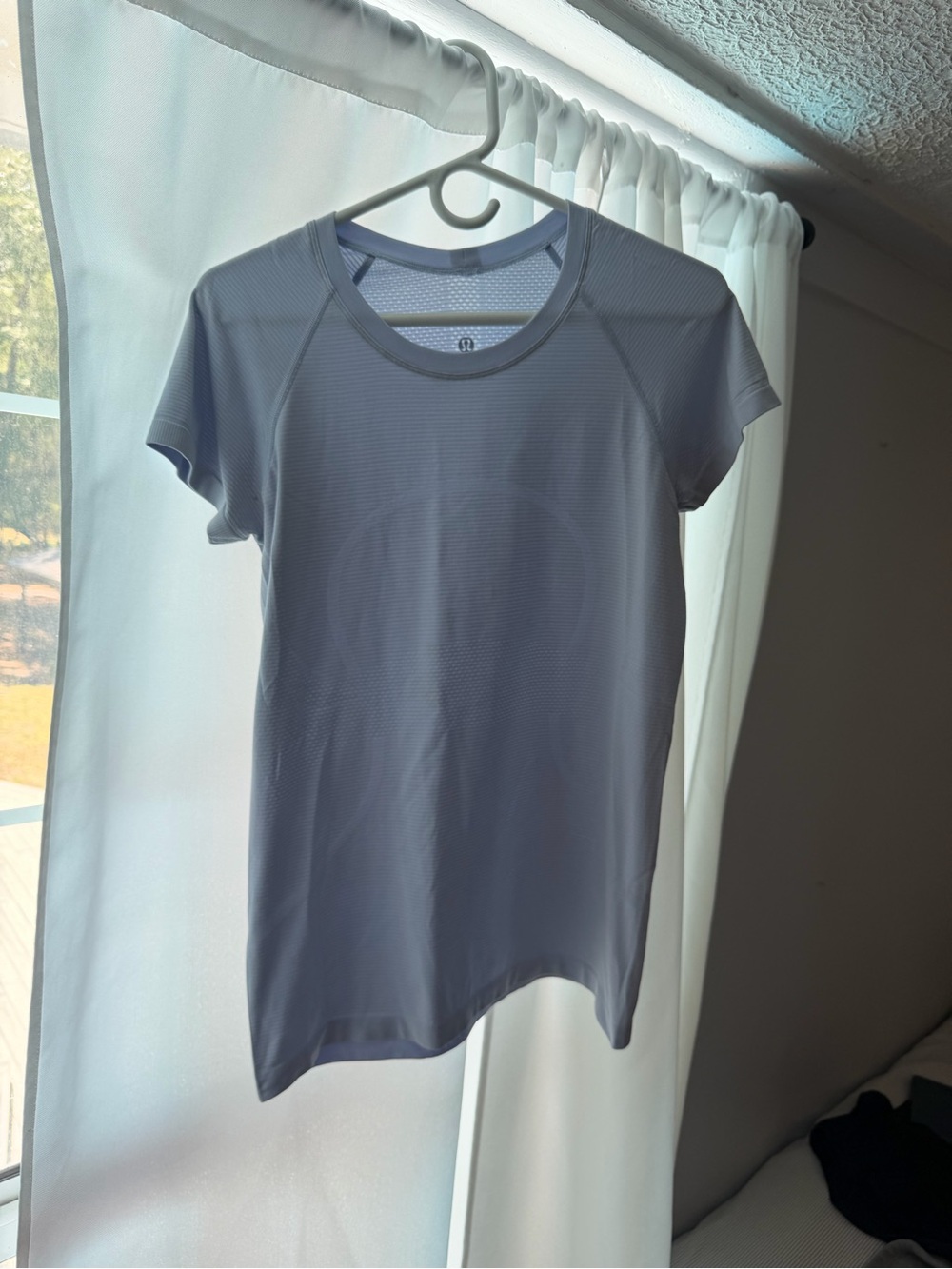 lululemon athletica light blue short sleeve performance tee
